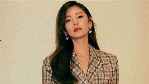 娱乐圈吃瓜女星是谁小说,揭秘“吃瓜女星”背后的秘密